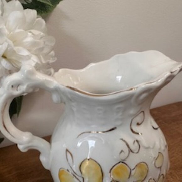 Wheeling Pottery Antique Pitcher White Embossed Floral Ruffled‎ Rim Vase Yellow - Picture 5 of 7